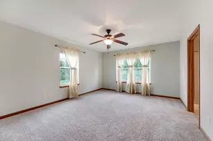 755 Meadowview Ln, Johnson Creek, WI 53038 - Photo 9