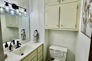 6120 W Port Ave, Milwaukee, WI 53223 - Photo 19