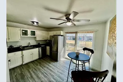 6120 W Port Ave, Milwaukee, WI 53223 - Photo 11