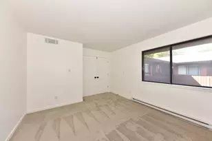 7001 N Green Bay Ave, Glendale, WI 53209 - Photo 19