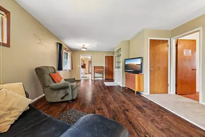 146  Harrison Ave, Waukesha, WI 53186 - Photo 11