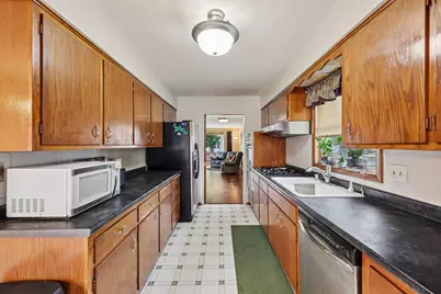 146  Harrison Ave, Waukesha, WI 53186 - Photo 17