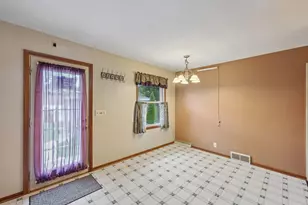 146 Harrison Ave, Waukesha, WI 53186 - Photo 19