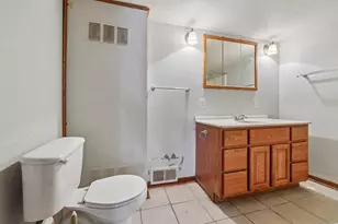146 Harrison Ave, Waukesha, WI 53186 - Photo 35