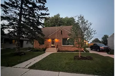 1719 S 21st St, Sheboygan, WI 53081 - Photo 1