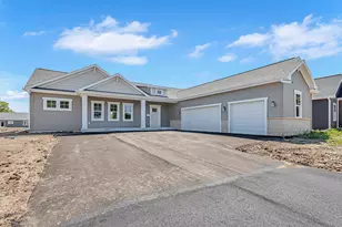 2607 N 7th St, Sheboygan, WI 53083 - Photo 1
