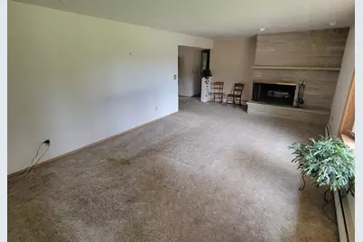 N7928  Green Tree Ln, Ixonia, WI 53066 - Photo 3