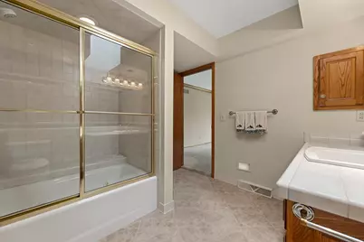 12655 N River Forest Cir, Mequon, WI 53092 - Photo 29