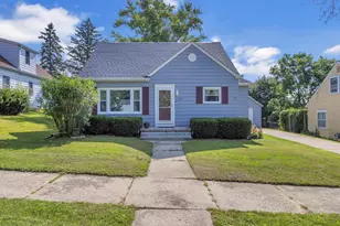 1161 N 8th Ave, West Bend, WI 53090 - Photo 1
