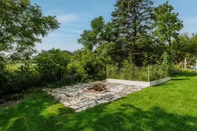 7295 N Lake St, Lannon, WI 53046 - Photo 31
