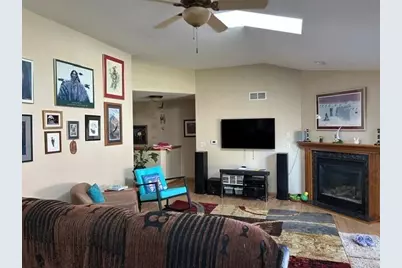250  Kuehl Dr #B, Iron Ridge, WI 53035 - Photo 11