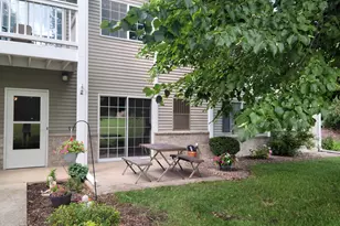 7123 Fieldview Dr, Racine, WI 53406 - Photo 1