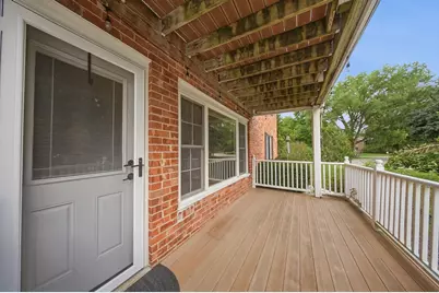 502  Laurel Lake Rd #2, Thiensville, WI 53092 - Photo 25