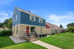 5700 N Sidney Pl, Glendale, WI 53209 - Photo 1
