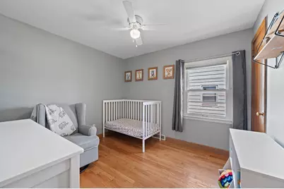 5700 N Sidney Pl, Glendale, WI 53209 - Photo 13