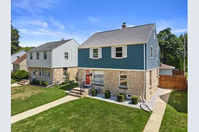 5700 N Sidney Pl, Glendale, WI 53209 - Photo 25