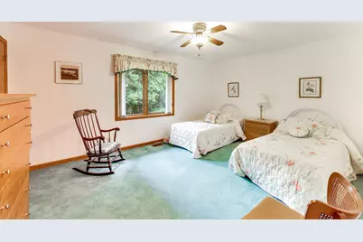 925  Tarrant Dr, Fontana, WI 53125 - Photo 21