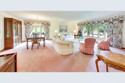925  Tarrant Dr, Fontana, WI 53125 - Photo 11