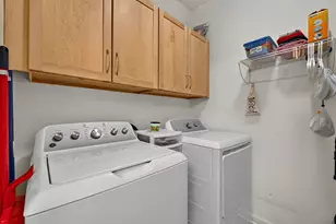 1220 E Locust St, Milwaukee, WI 53212 - Photo 23