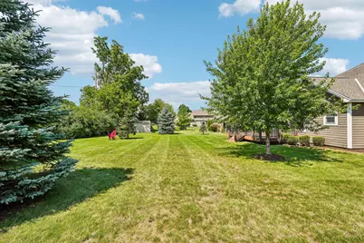 N66W23663  Hillview Dr, Sussex, WI 53089 - Photo 49