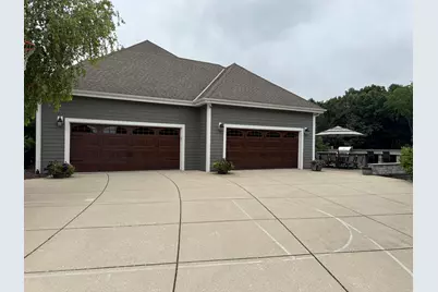 N54W25981  Glen Ridge Ct, Lisbon, WI 53089 - Photo 3