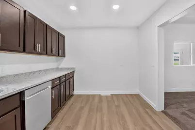 250  Lawrence St, Westfield, WI 53964 - Photo 15