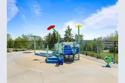1540  Prestwick Pl #20-48, Geneva, WI 53147 - Photo 7