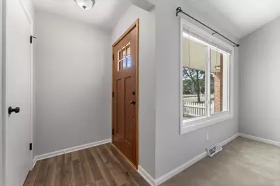2652 N 124th St #2654, Wauwatosa, WI 53226 - Photo 3