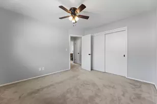 2652 N 124th St, Wauwatosa, WI 53226 - Photo 13
