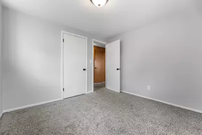 2652 N 124th St #2654, Wauwatosa, WI 53226 - Photo 19