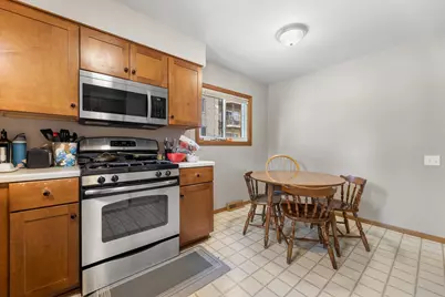 2652 N 124th St #2654, Wauwatosa, WI 53226 - Photo 29