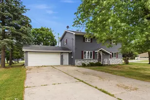 825 Landis St, Rockland, WI 54207 - Photo 3
