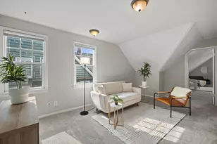 1814 E Kenwood Blvd, Milwaukee, WI 53211 - Photo 21