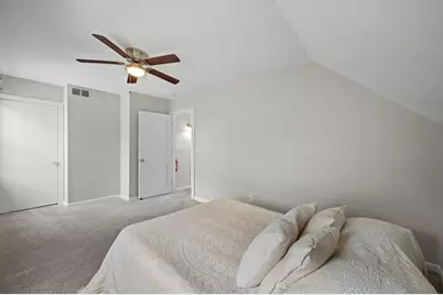 1814 E Kenwood Blvd, Milwaukee, WI 53211 - Photo 27