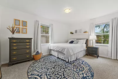 8811 W Hawthorne Ave #8813, Wauwatosa, WI 53226 - Photo 15