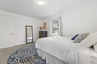 8811 W Hawthorne Ave #8813, Wauwatosa, WI 53226 - Photo 17
