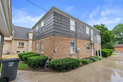 8811 W Hawthorne Ave #8813, Wauwatosa, WI 53226 - Photo 41