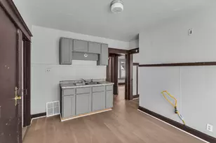 3017 N 28th St, Milwaukee, WI 53210 - Photo 25