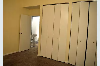 1651 W Edgerton Ave #B, Milwaukee, WI 53221 - Photo 11