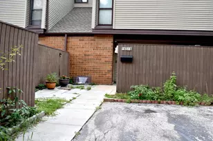 1651 W Edgerton Ave, Milwaukee, WI 53221 - Photo 21