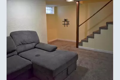 1651 W Edgerton Ave #B, Milwaukee, WI 53221 - Photo 11