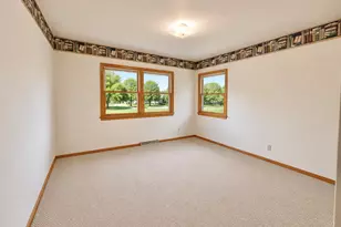 875 Anthony Ln, Brookfield, WI 53045 - Photo 13