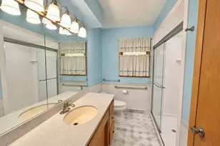 875 Anthony Ln, Brookfield, WI 53045 - Photo 15