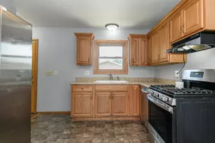 6727 Lone Elm Dr, Racine, WI 53402 - Photo 11