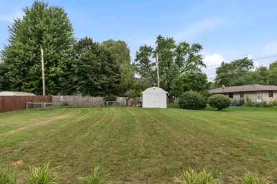W154N6431  Marvel Dr, Menomonee Falls, WI 53051 - Photo 27