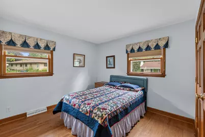 W154N6431  Marvel Dr, Menomonee Falls, WI 53051 - Photo 13