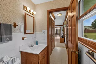 W154N6431 Marvel Dr, Menomonee Falls, WI 53051 - Photo 21