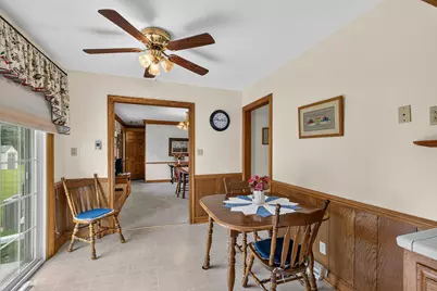 W154N6431  Marvel Dr, Menomonee Falls, WI 53051 - Photo 5