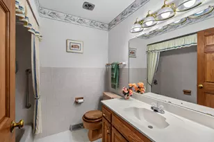 W154N6431 Marvel Dr, Menomonee Falls, WI 53051 - Photo 19