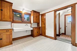2551 N 66th St, Wauwatosa, WI 53213 - Photo 25